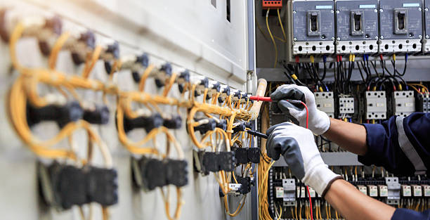 Professional Electrician technician working in Camp Point, IL